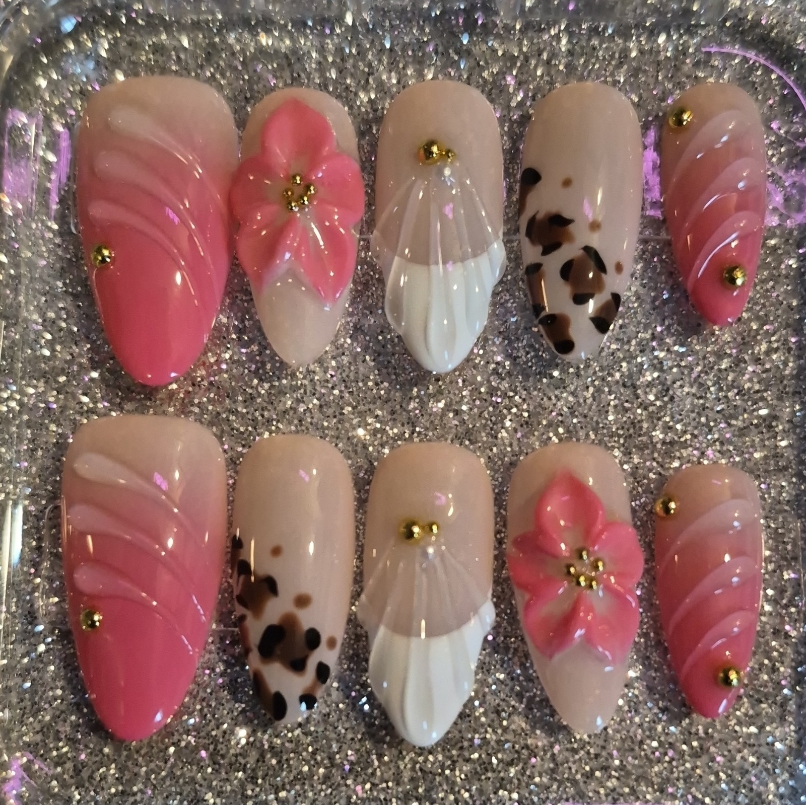 Medium Size Press-On Nails Set, Pink Nude White Brown 3D Glitter Floral Leopard