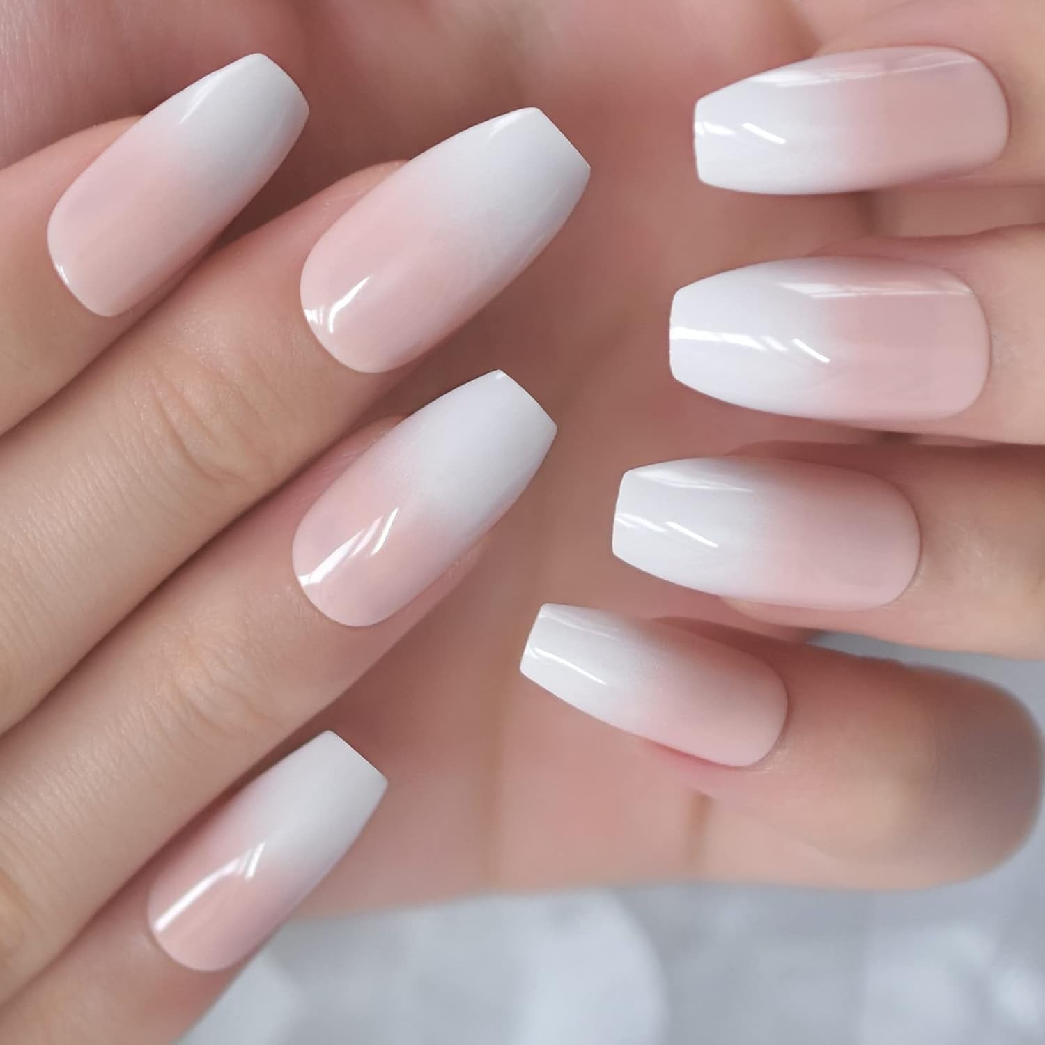 Fashionable Ombre Pink Press-On Coffin Nails – Easy Removal & Application