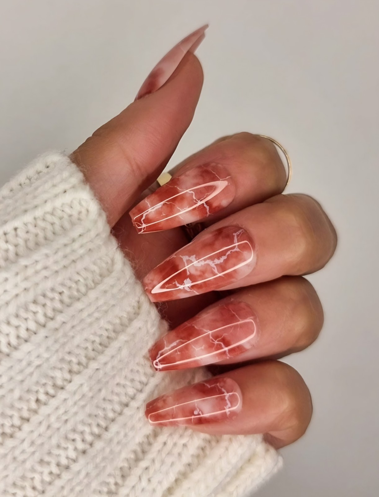 Youla Beauty Press-On Nails Pink/White Marble French Long Coffin – Rose Quartz