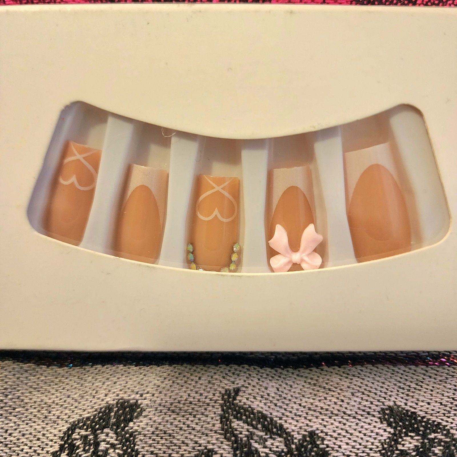 False Nails Do It Yourself Flesh Tone White French Tip Press On Nails. NWOT.