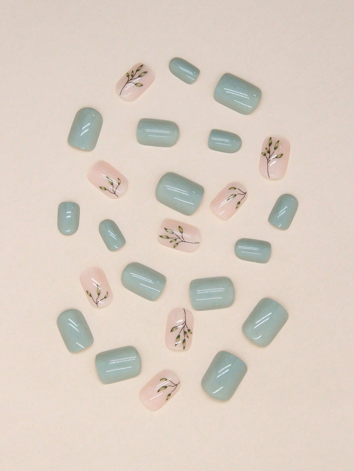 24pcs Short Square Leaf Pattern Pale Green Fake Nail Kit Press On Nails False