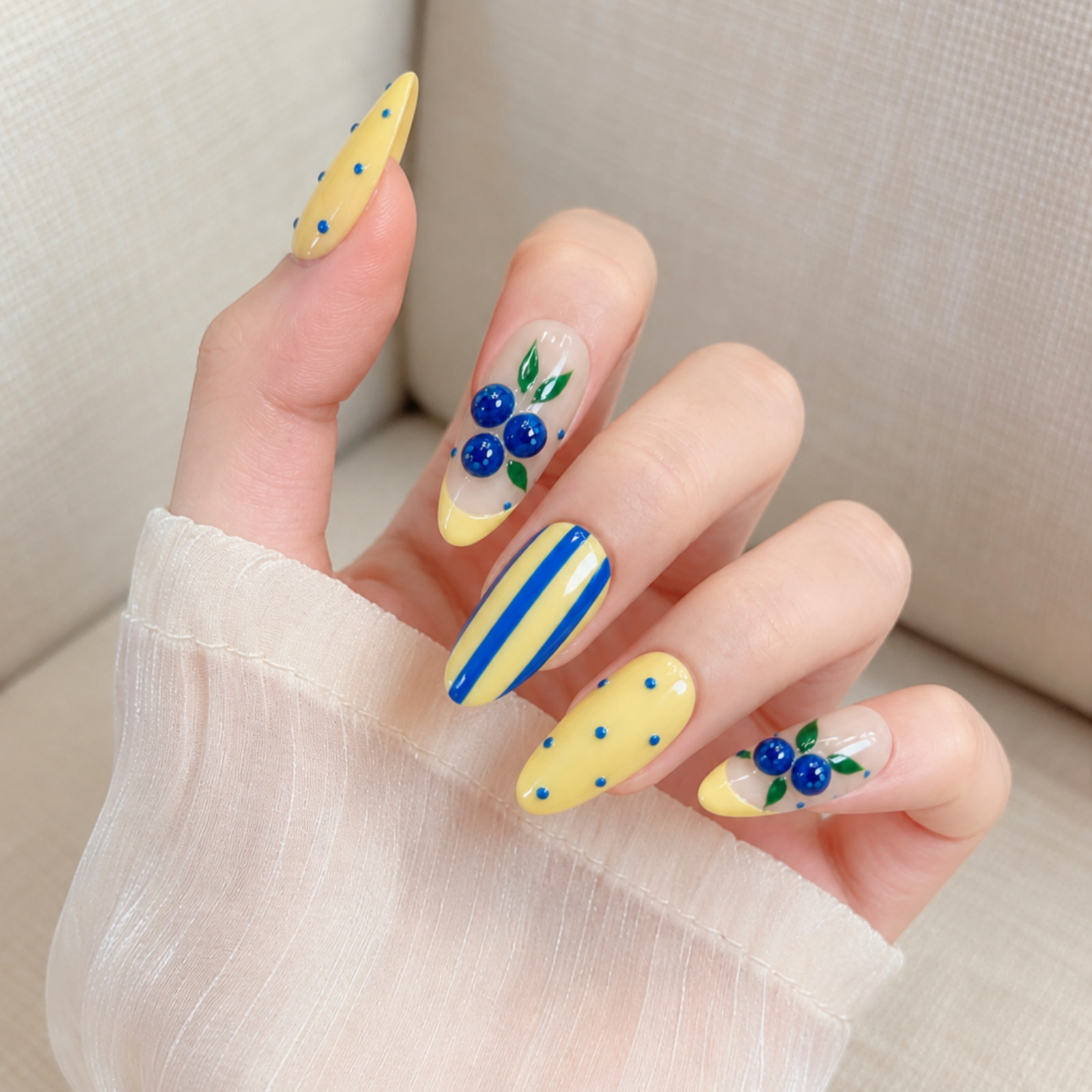 Handmade Blueberry Press On Nails Yellow Blue 3D Fruit Nail Art Set