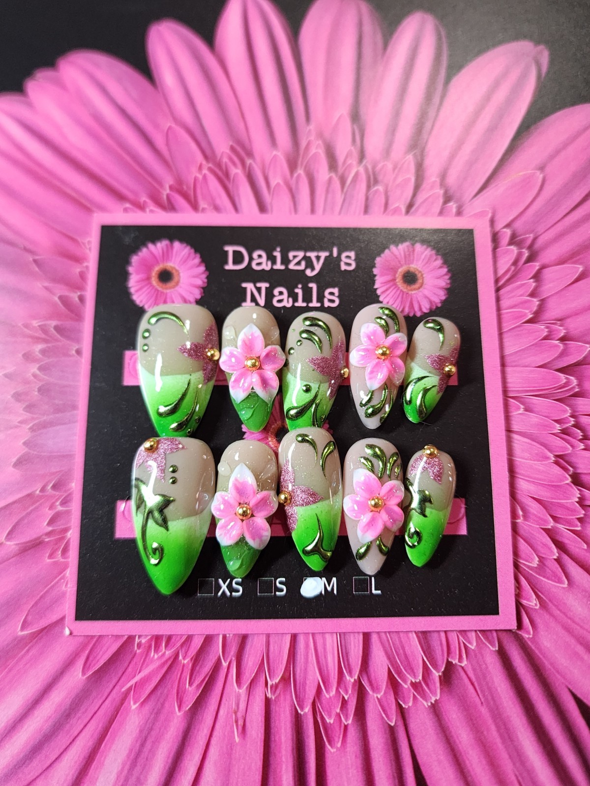 Medium Size Green 3D Pink Flower Press-on Nail Set Handmade Almond 2.5 Cm Length
