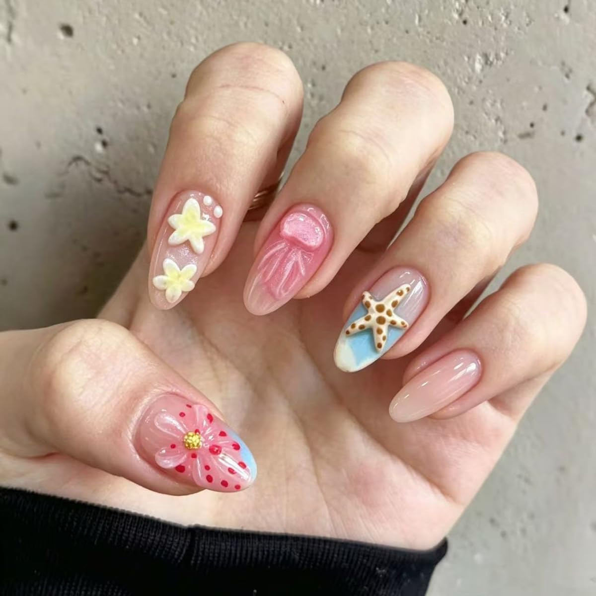 3D Summer Press on Nails Medium Almond Beach Fake Nails Gold Shell Jellyfish Oce