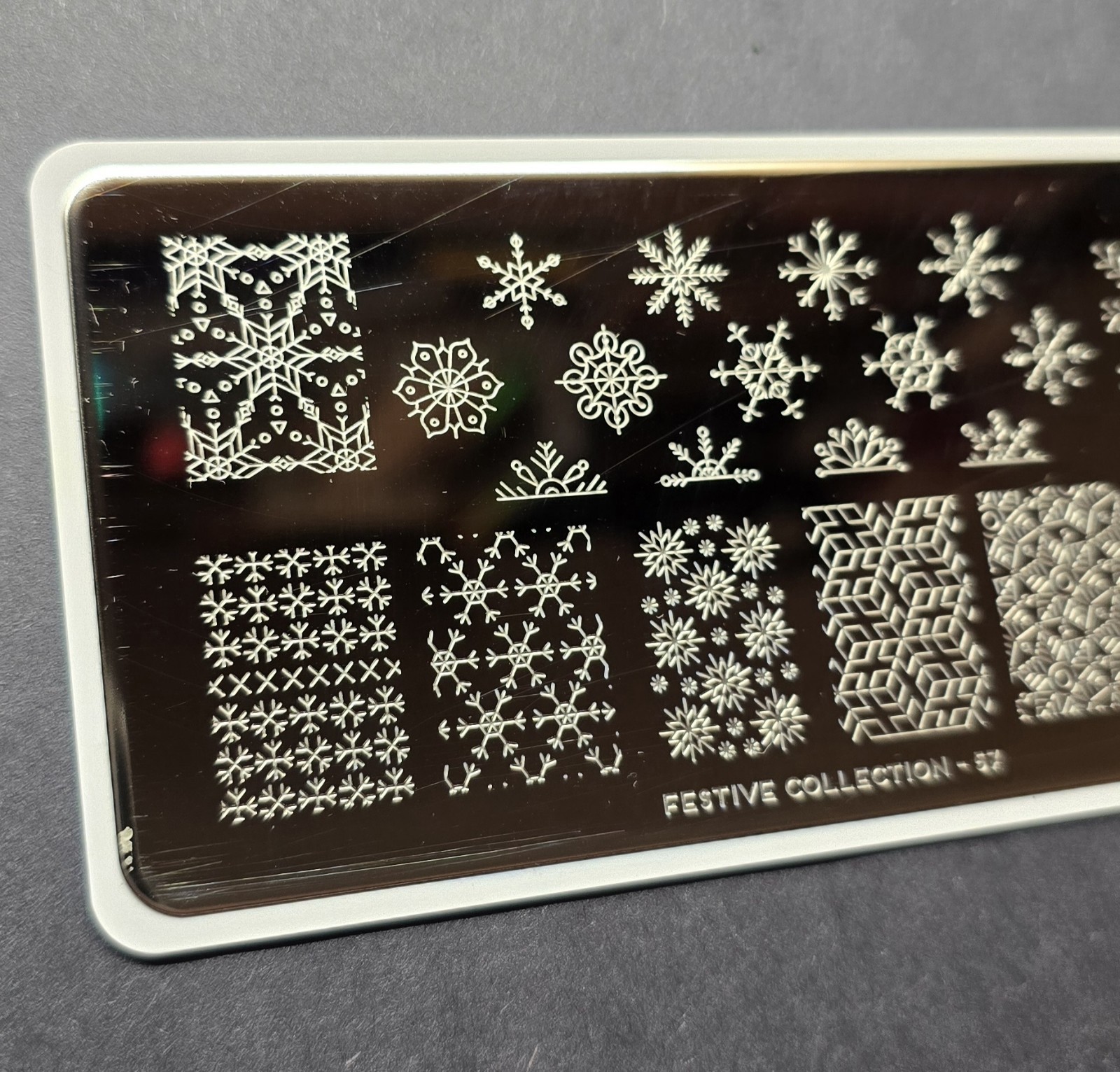 MoYou London Festive Collection 57 Christmas Winter Snow Snowflake HTF