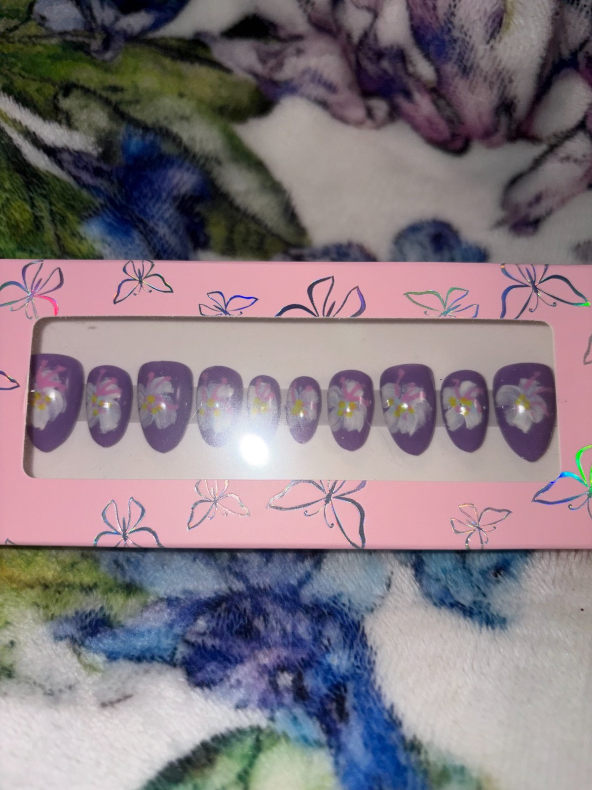 hand painted press on nails Lavender florals