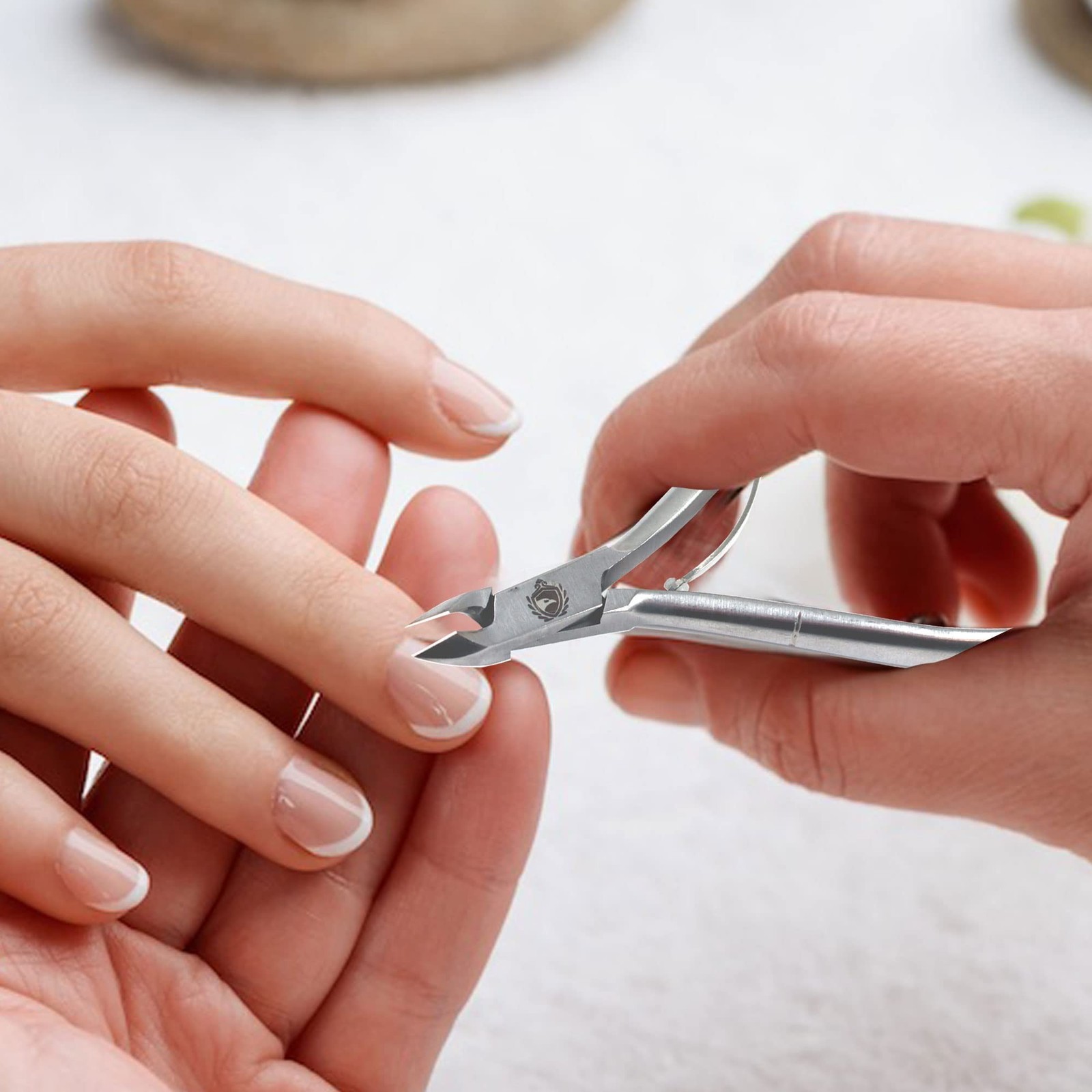 Cuticle Trimmer – Professional Nail Cuticle Nippers Cuticle Pusher Cuticle Cu…