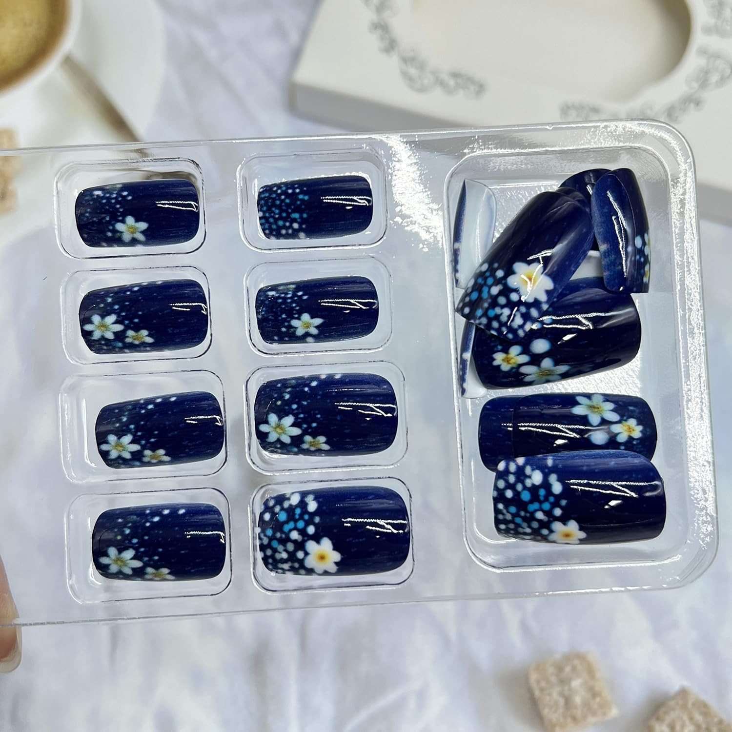 Blue Press on Nails Medium Square Fake Nails with White Flower Design Summer Spr