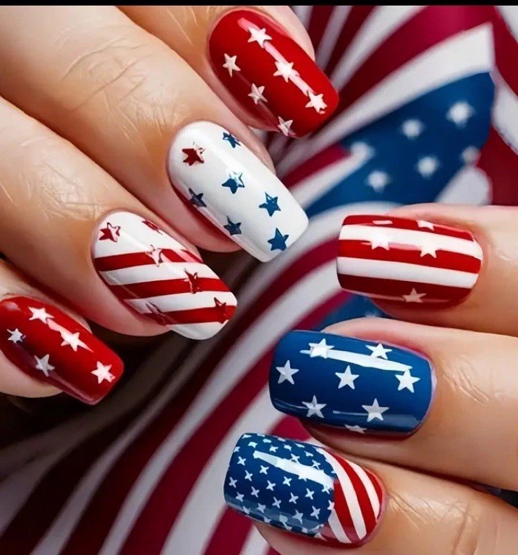 Square Patriotic 4th July Nail Tips 24pcs Finished Boxed With Glue & Tabs nails