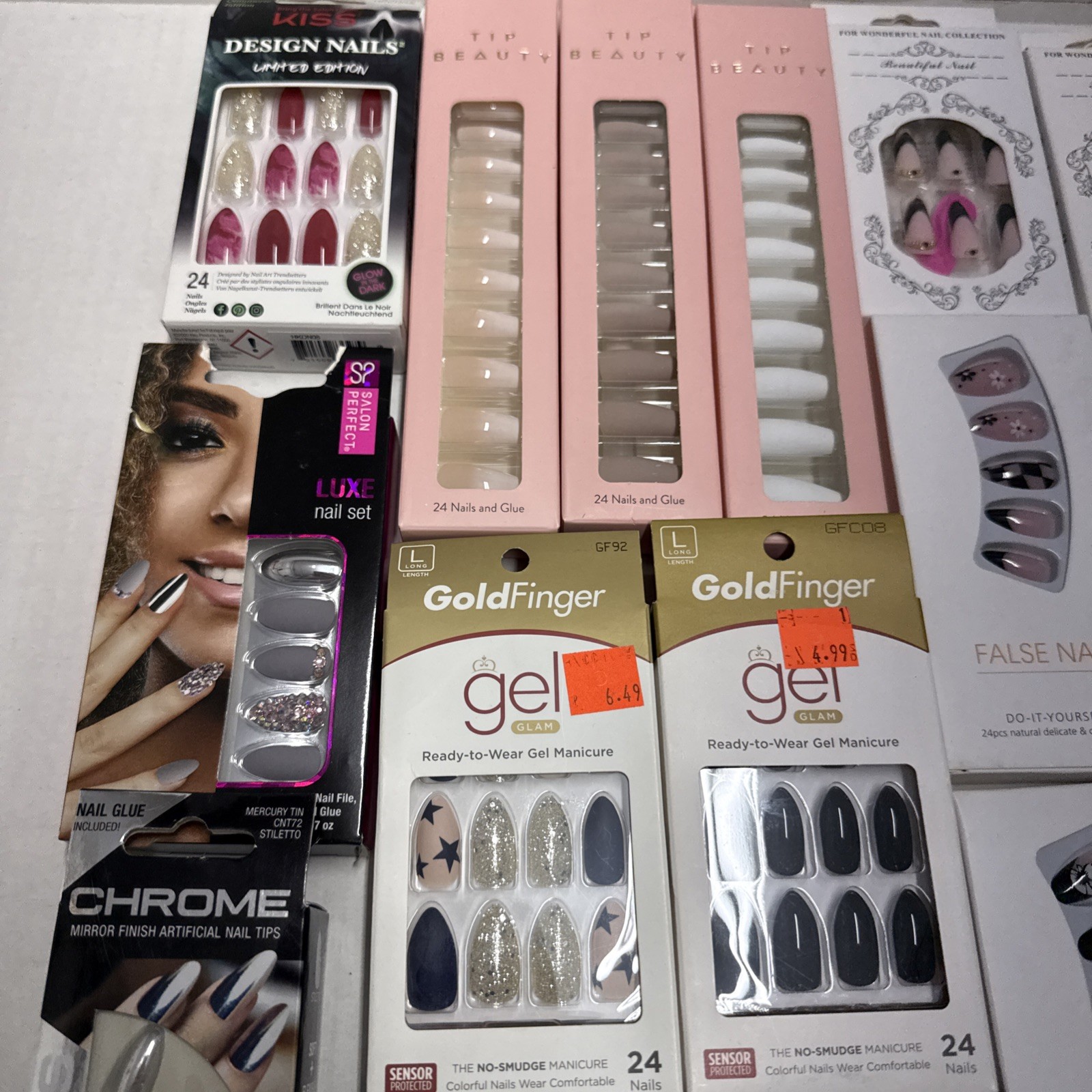 Lot of 20 New Packs Fake Glamorous Nails Different Brands Lengths Colors Types