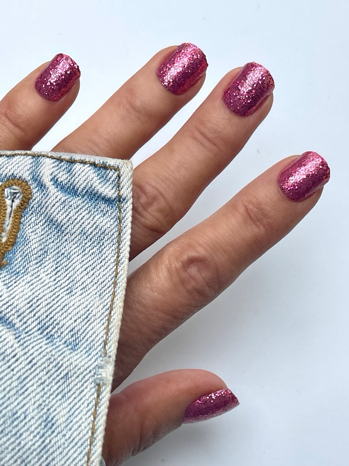 Red Aspen Press On Nails, Short Square, Dazzle Effect, Emmaline