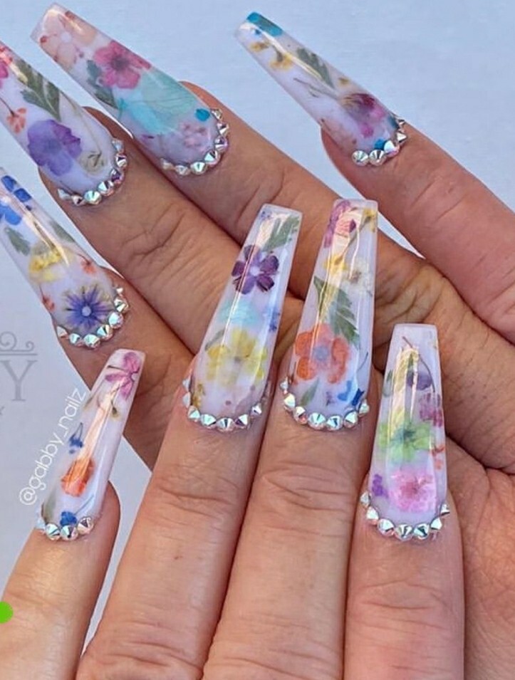 Dried flowers 50 Flowers Bundle mixed color Summer Nail Art. USA Seller
