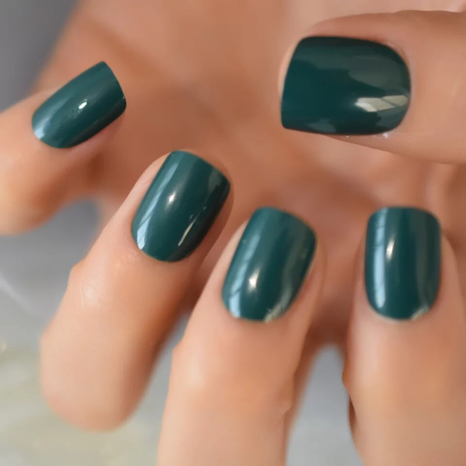 24 Short Press on nail kit w/ glue Dark Green evergreen winter goth
