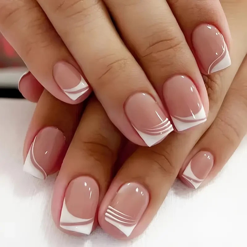 24pcs Short Press-On Nails, Glossy, French with Geometric Pattern, Glossy Finish