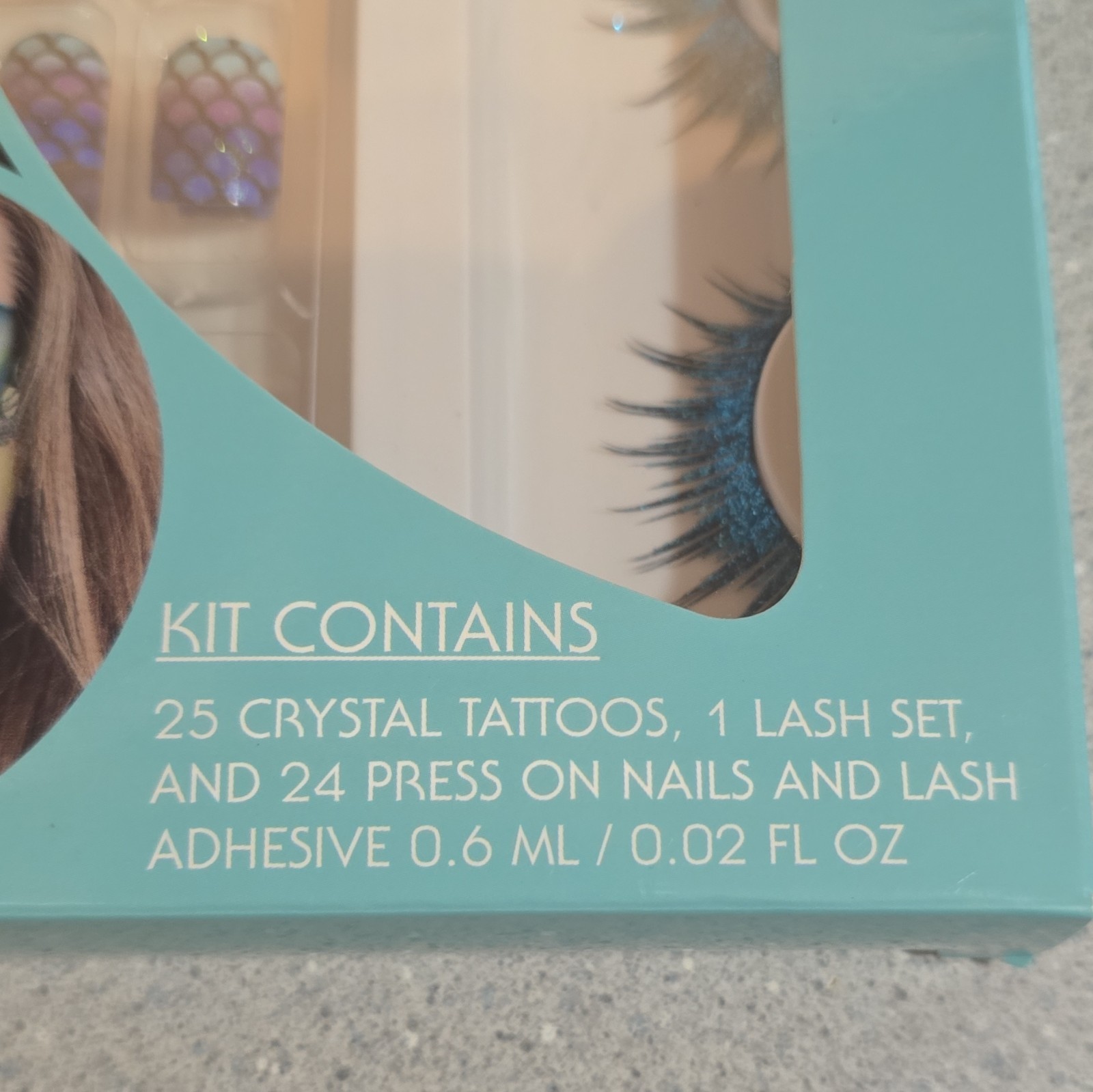 Fright Night Mermaid Press-On Nail Kit 24pc Short Square ABS Glitter + Glue