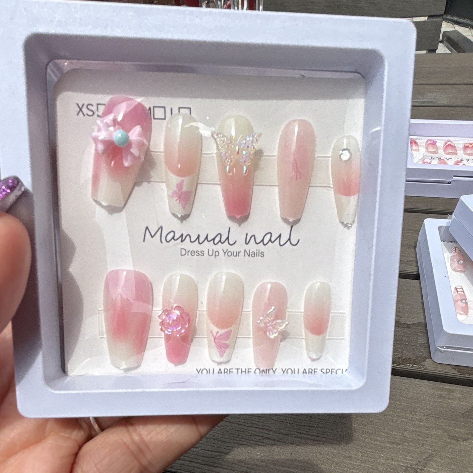 Manual nail Press-On Nails Long Coffin Pink/White Ombre 3D Butterfly Self-Adh