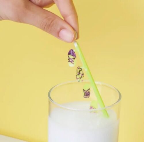 Cool Maker Go Glam Nail Surprise Press on Manicure Set