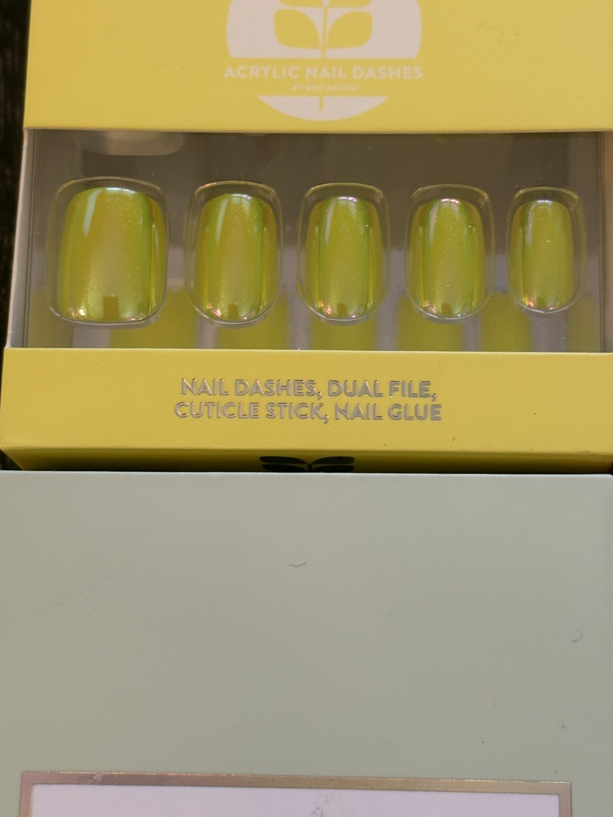 Lot of 4 NIB Red Aspen Nail Dashes Press On Nails Manicure Pink Yellow Blue
