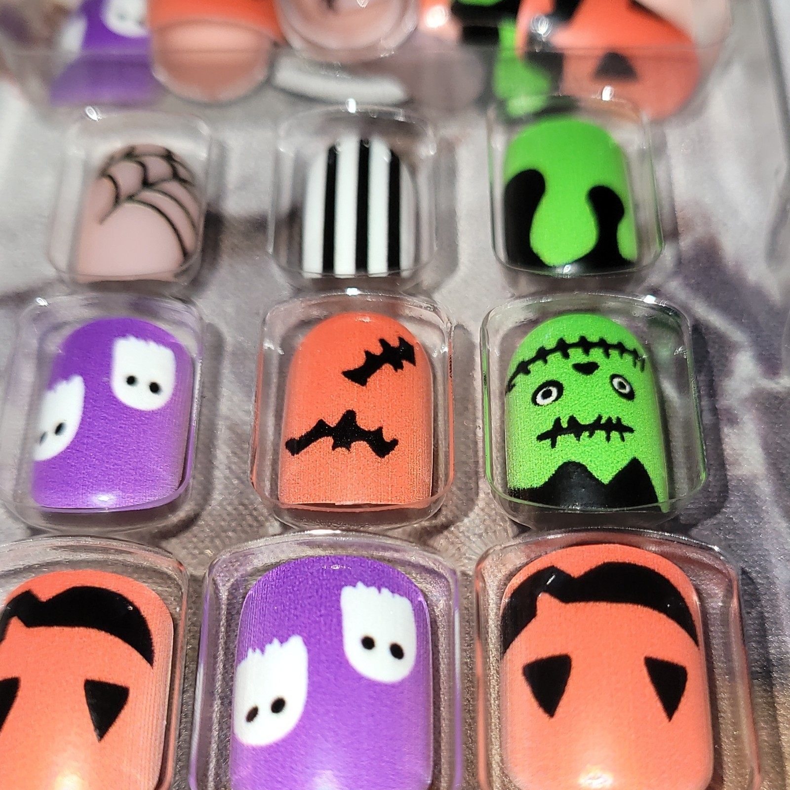 Pre-Designed Press-On Nails Short Square Shiny Halloween Multicolor
