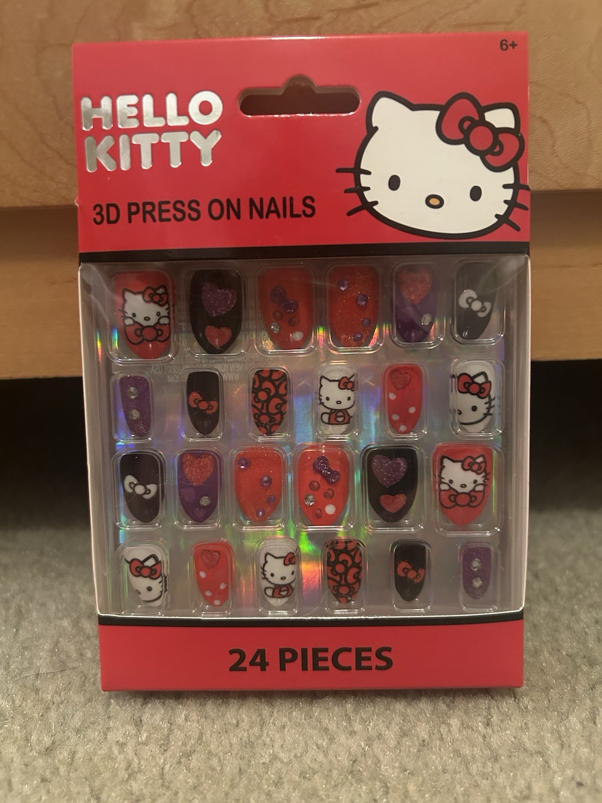 Sanrio Hello Kitty 3D Press On Nail Kit 24 Pieces NEW