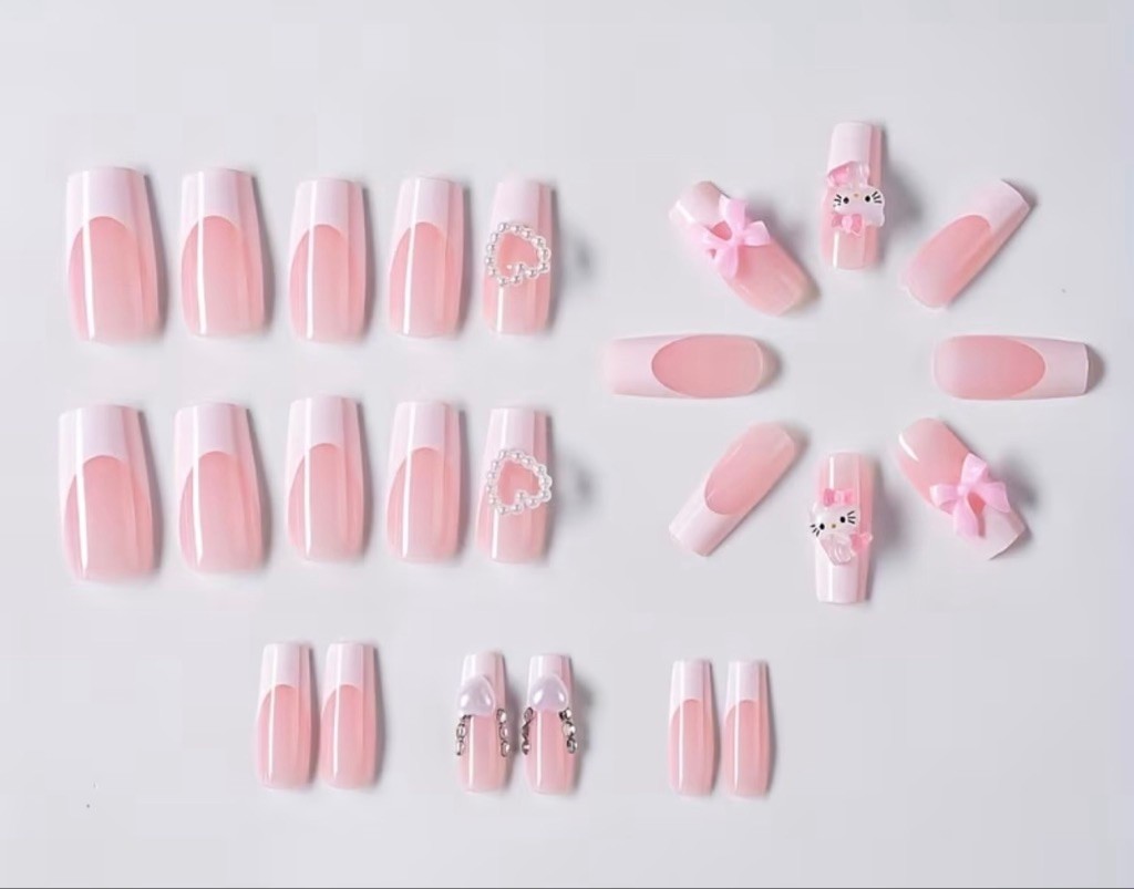 Hello Kitty 24pcs Press-On Nails Kit Hearts, Bows, Rhinestones – Brand New