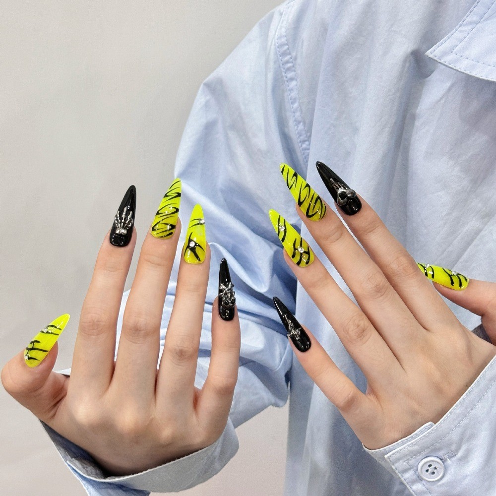 Long Ins Style Press On Nails Green Black Contrast Color Reusable False Nails