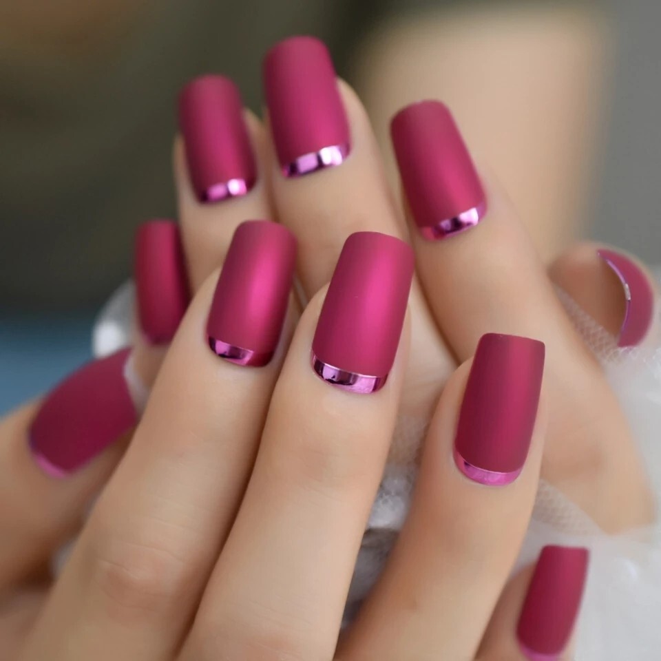 24 Matte Magenta maroon Chrome Rim Medium Square Press on nails glue on kit wine