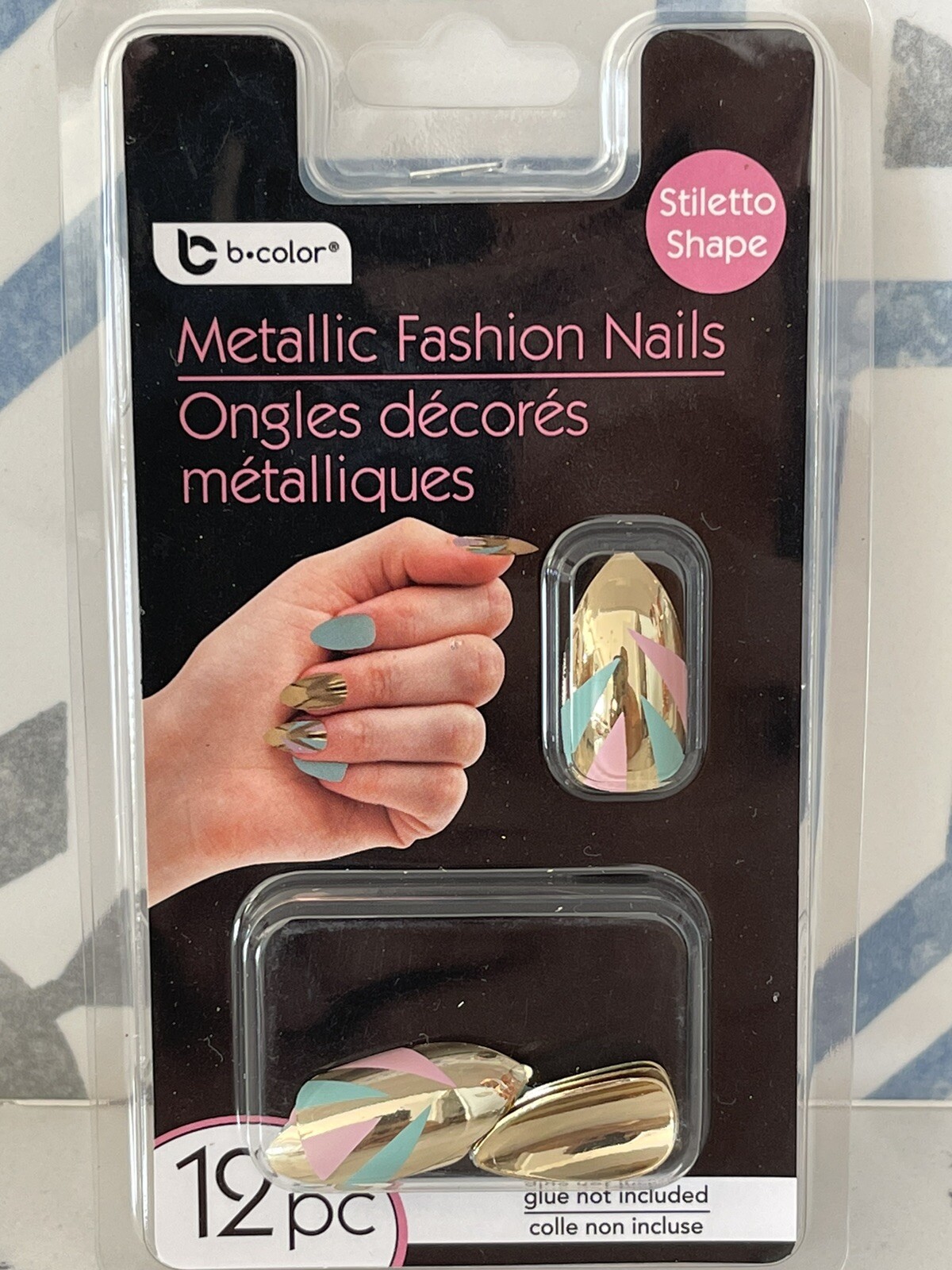 Metallic and Iridescent Fashion Nails Lot Of 7 Stiletto and Oval Shape New! 72pc