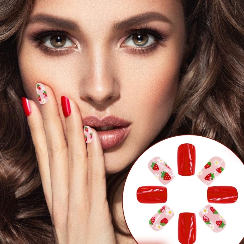 24x/Box Lovely Strawberry False Nails Short Press On Nails Full Cover Nail Tips
