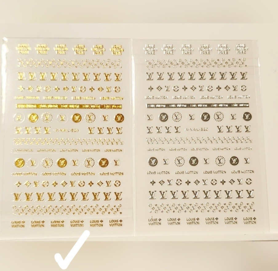 NWT NAIL ART DESIGN SELF-SEAL STICKERS N°38 SOLID GOLD!