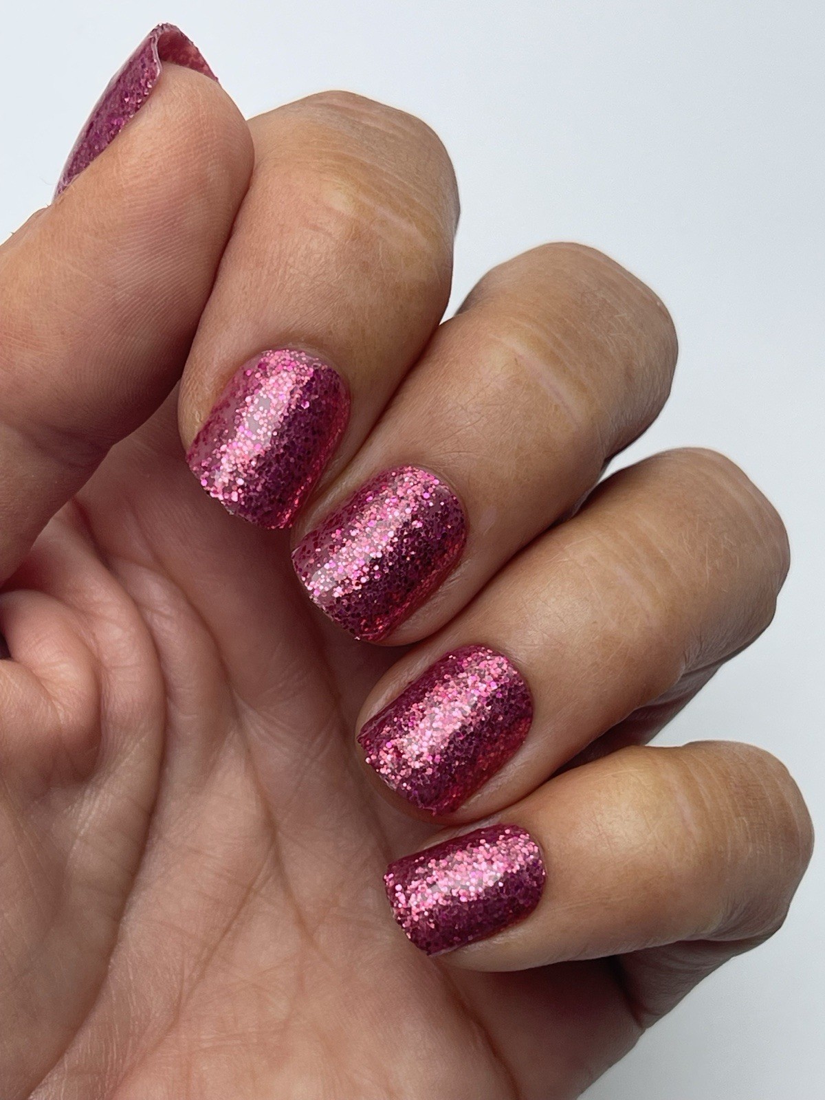 Red Aspen Press On Nails, Short Square, Dazzle Effect, Emmaline