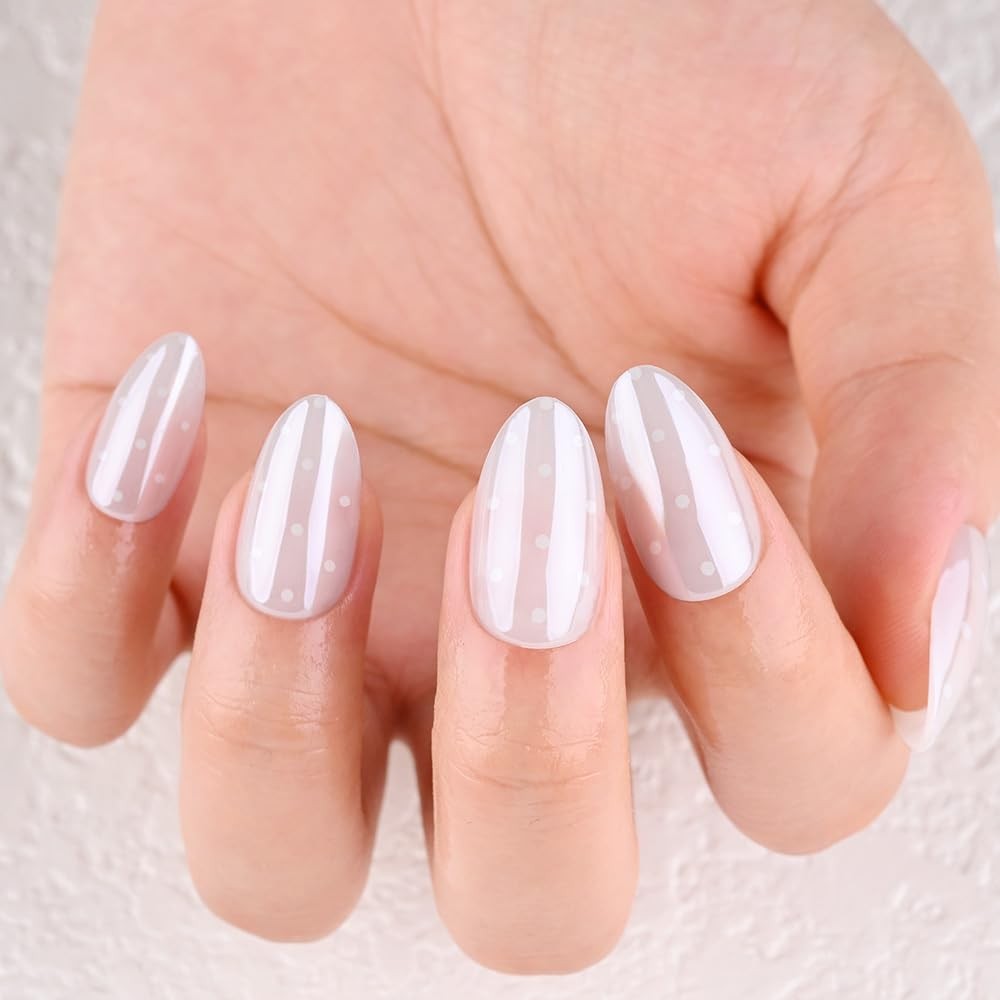 evpct Short Almond Glazed White Dot Press on Nails
