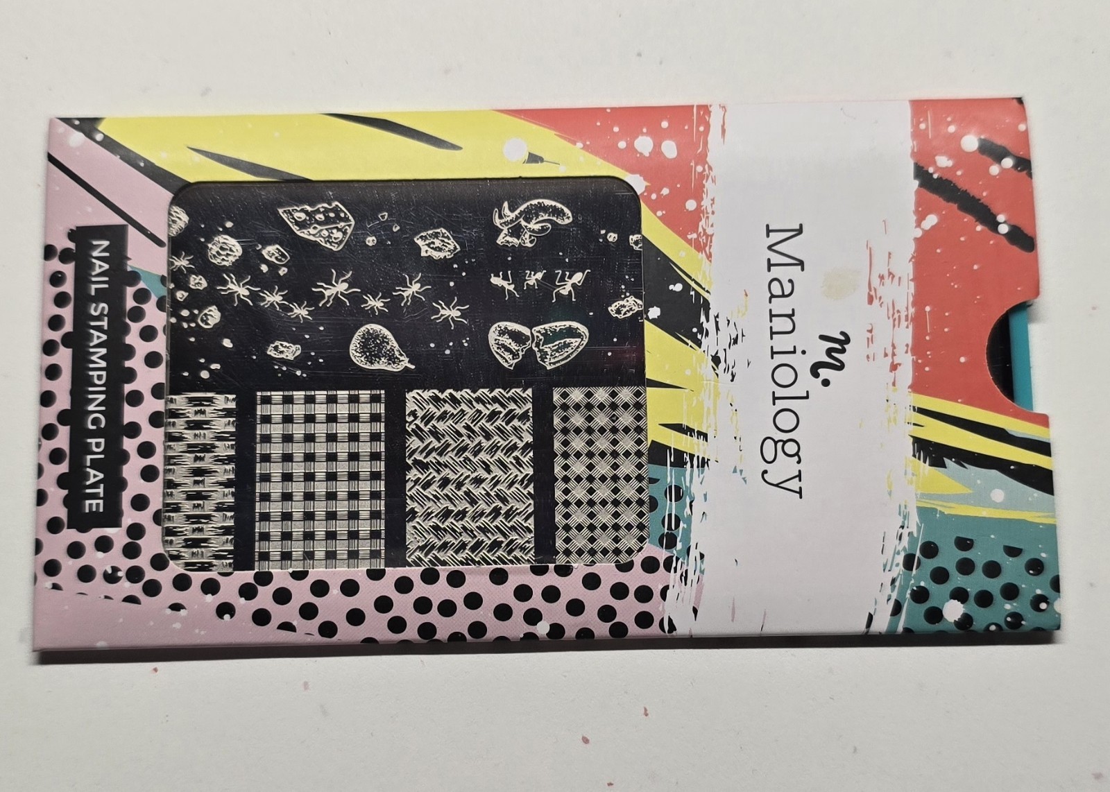 Maniology Nail Stamping Plate MXM037 Picnic Food Snacks Ants