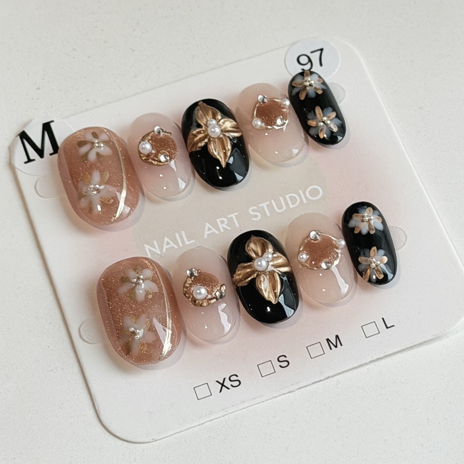 Unique Handmade Press-On Nails Size M | One of a Kind Set, Reusable 97