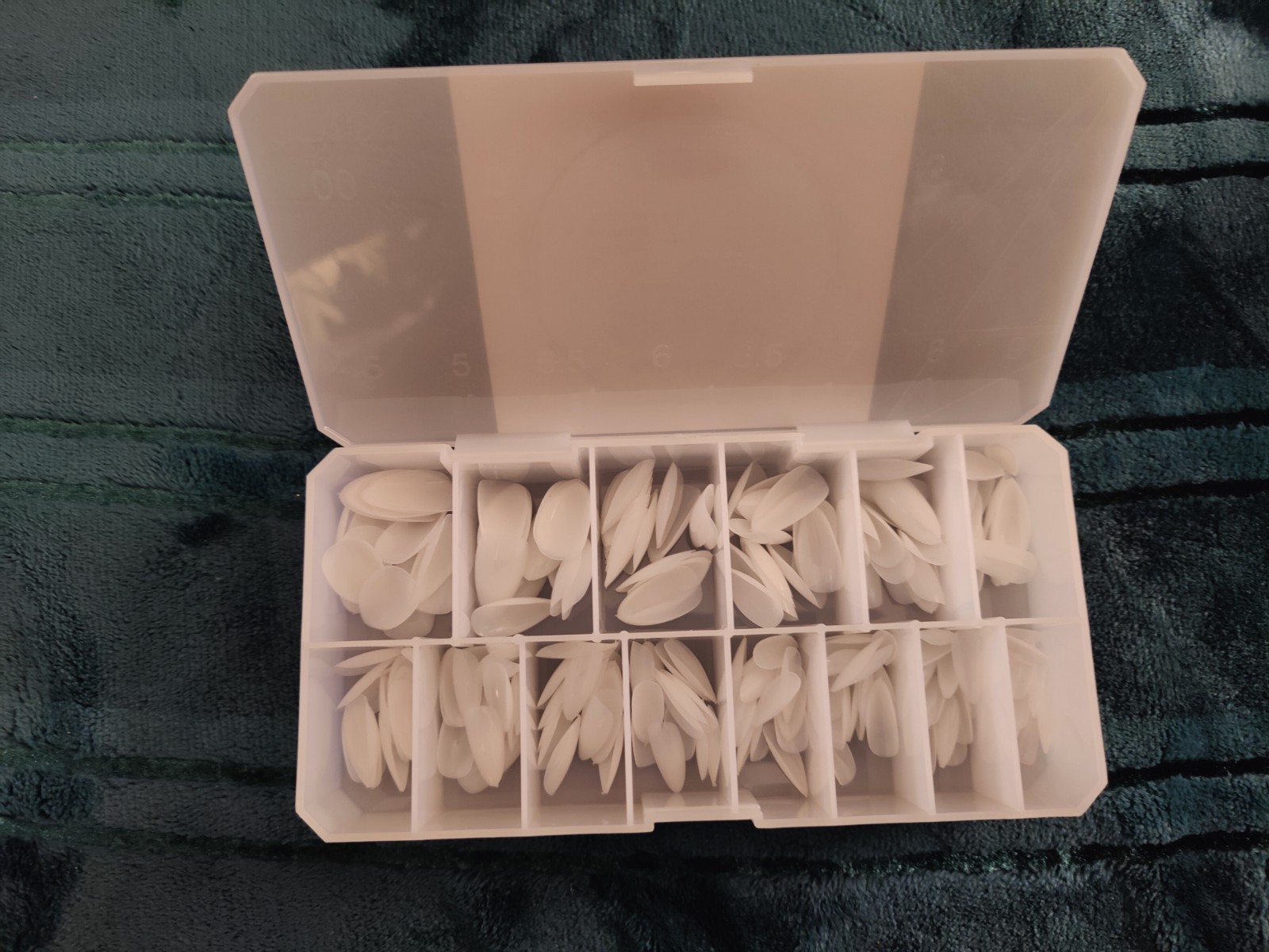 Apres Gel-X Ombre Natural Almond Medium Tips Box 14 Sizes 210pc