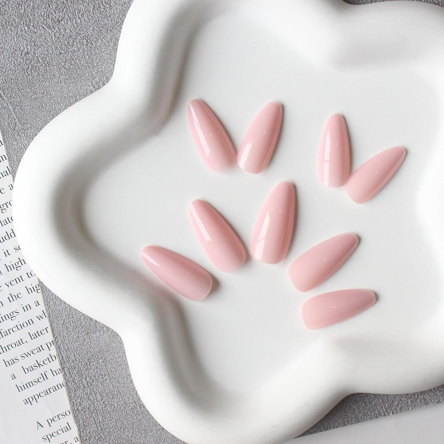 Dusty Pink Press on Nails Medium Almond, Gel Fake Nails Press On, Glue on Nails