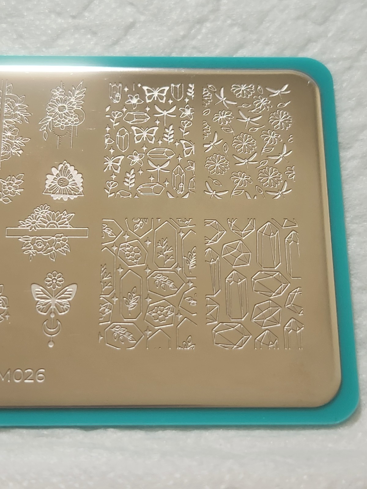 Maniology x Me Nail Stamping Plate Set – MXM025 & MXM026 – Nature Inspired Image
