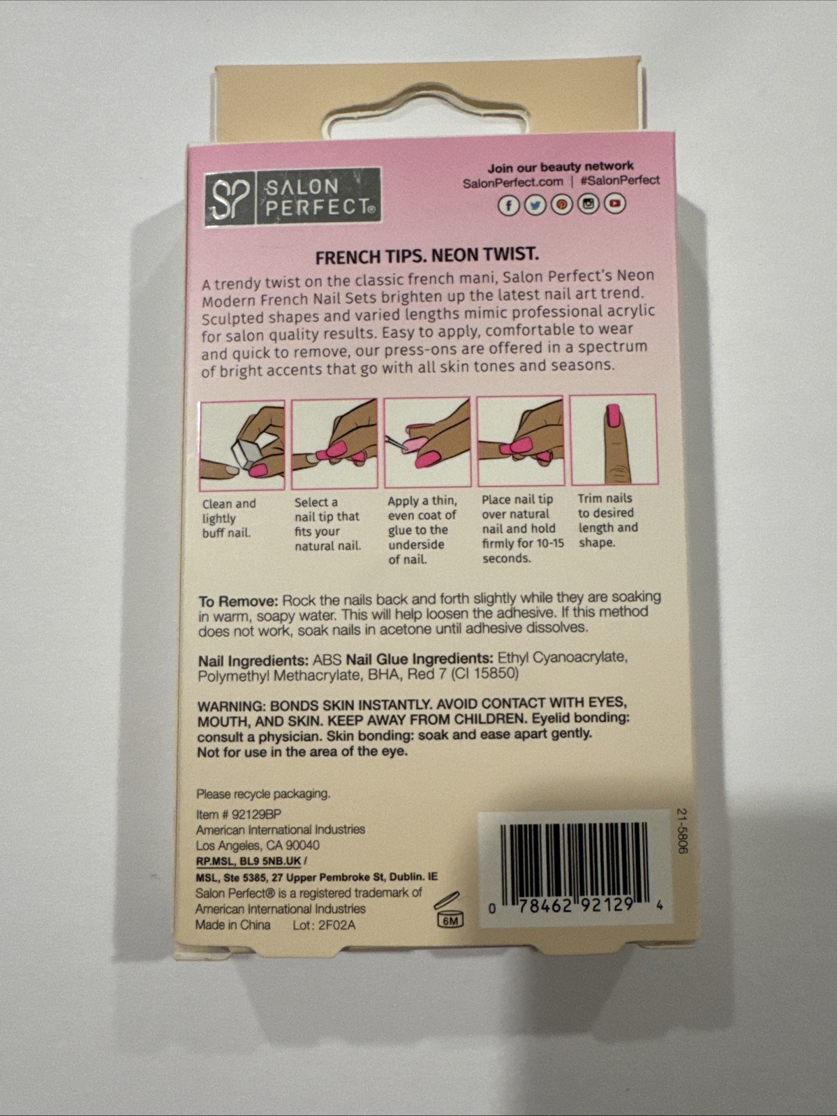 Set of 4 Modern French Coffin Shaped Glue On Nails – 24 Nails With Glue Each Set