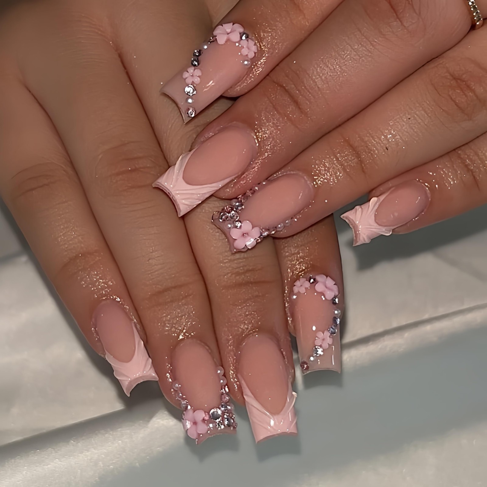 30Pcs Pink 3D French Tip Press on Nails Medium Square Fake Nails with Rhinest…