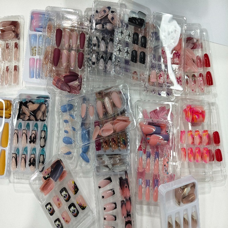240 Pcs of Nail Art Mixed Shape Random Pattern Short/medium/long Holiday Nails