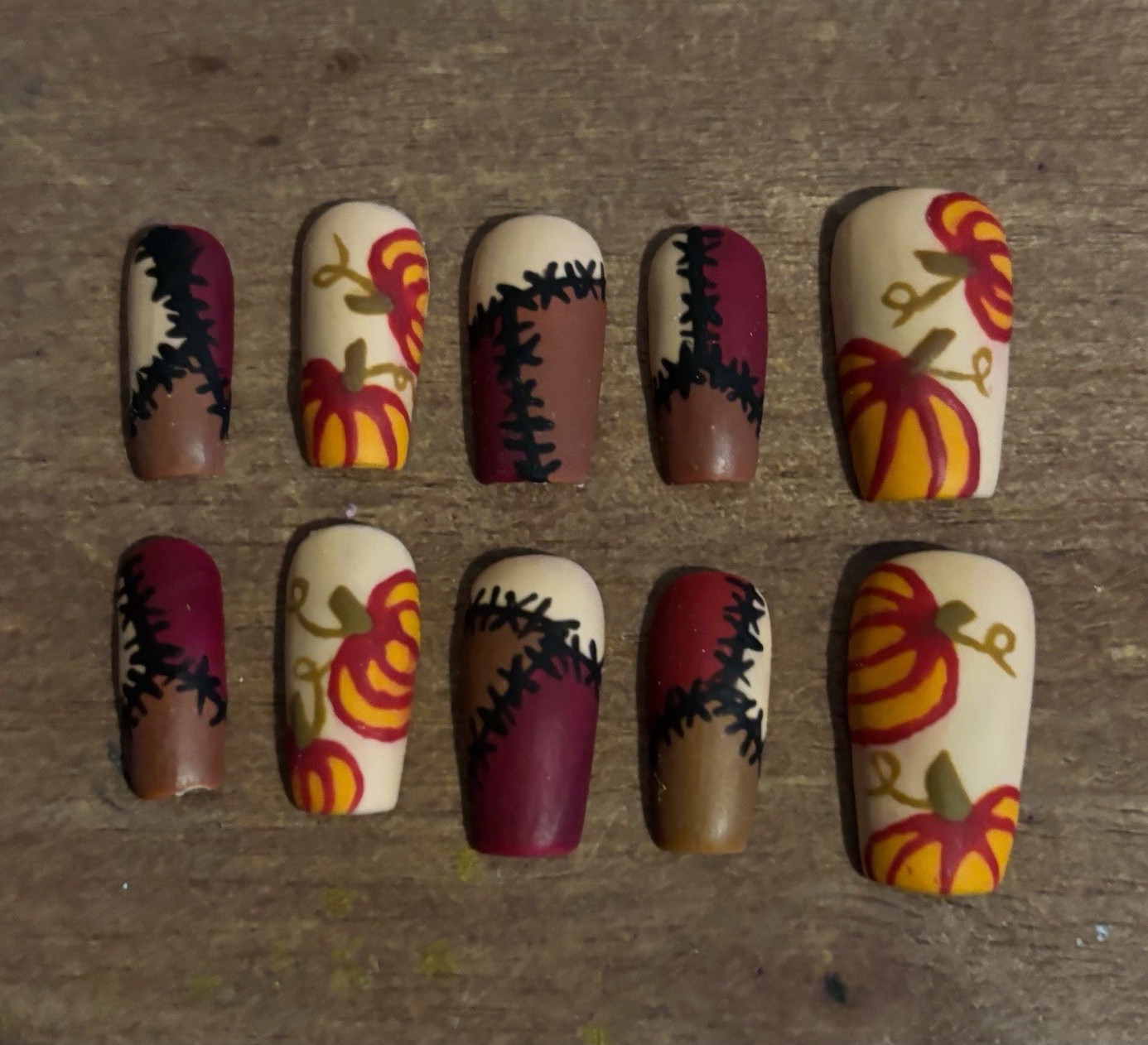Pumpkin Pre-Designed Glue-On Nails Fall Colors Matte Medium Coffin Gel