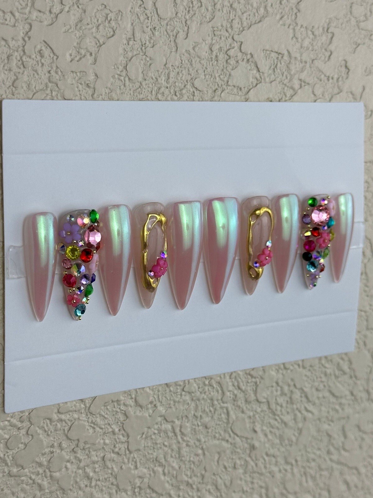 Custom Design – Almond Gel Press On Nails, 10 Piece Full Set W/ Installation