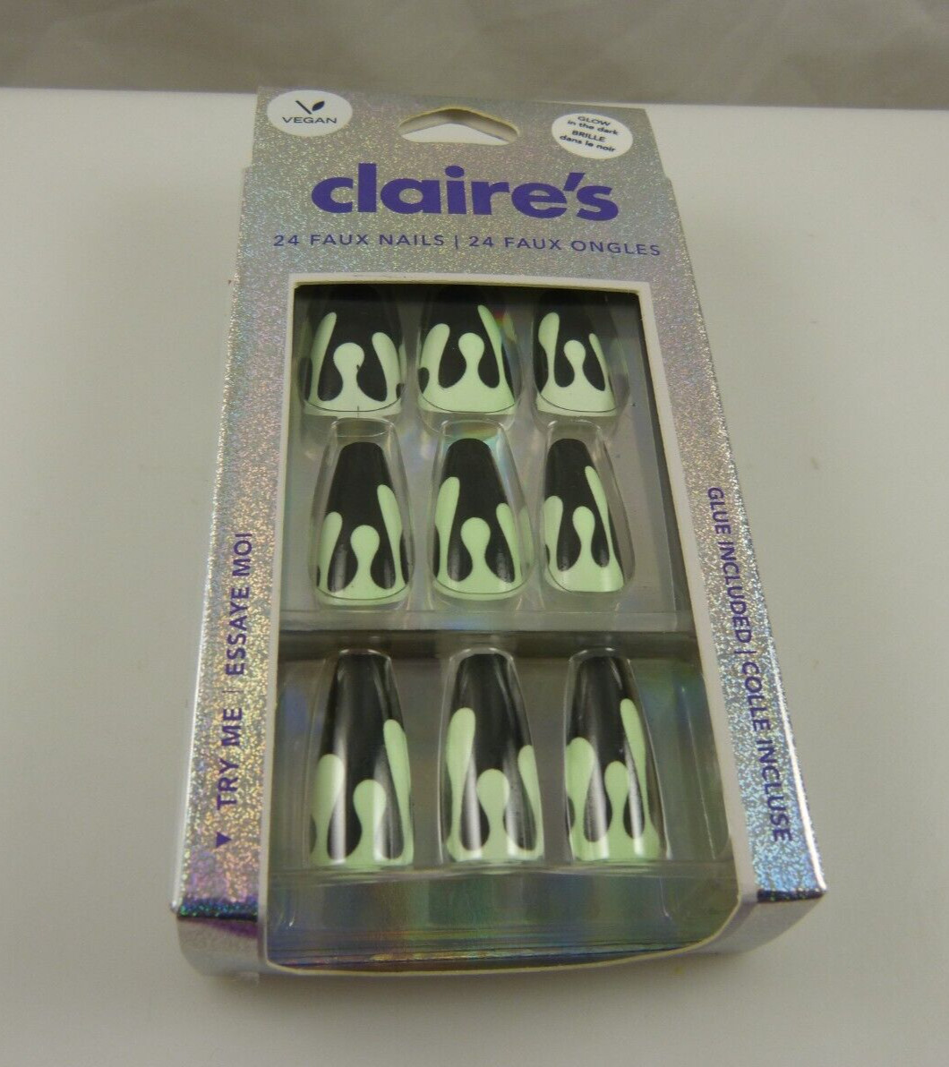 faux false nails halloween goth glow in dark color with glue Claire’s