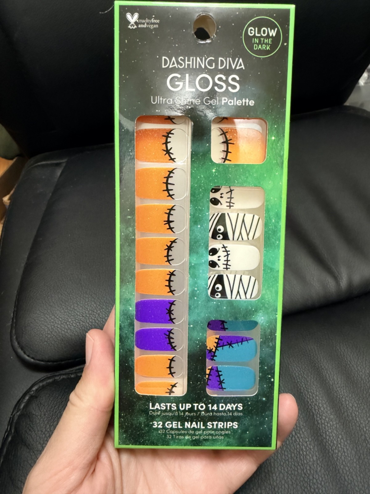 Dashing Diva Gloss Ultra Shine Gel Color 435 Gel Nail Strips Stitches and Stones
