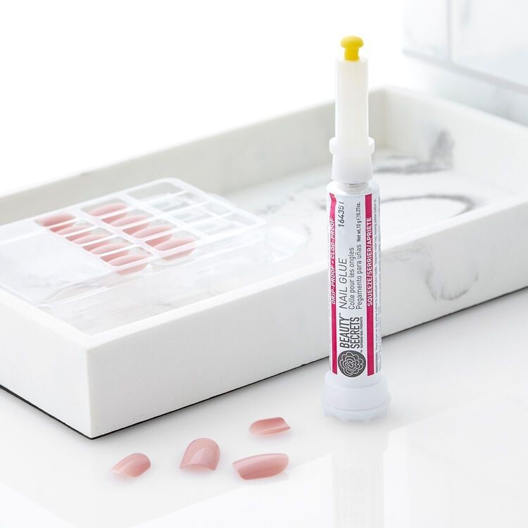 Beauty Secrets Drip & Clog Proof Nail Glue, Long Lasting 10g Fast Drying Glossy