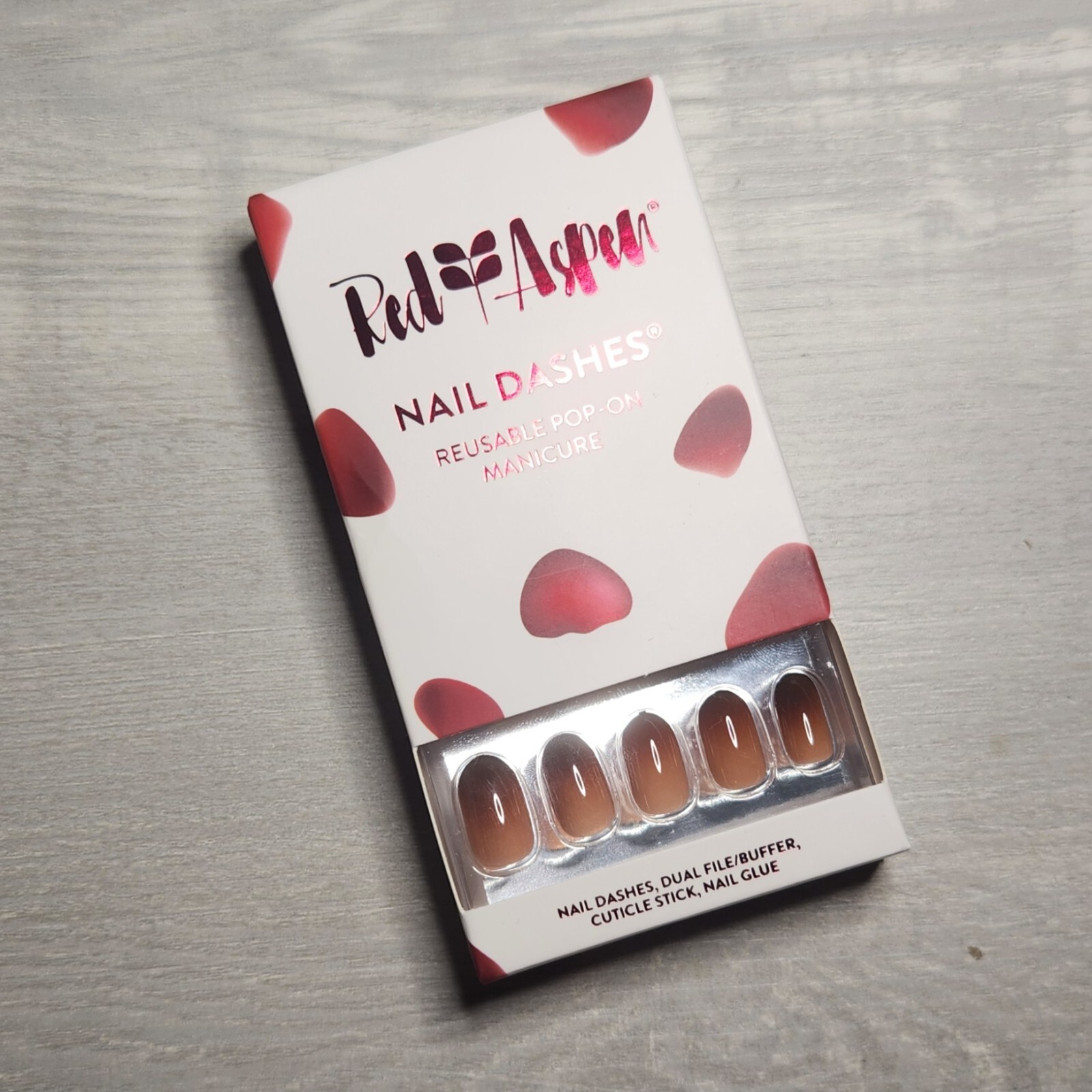 Press On Nails Ashley Dashelorette Nude Brown Ombre Dashes Christmas Red Aspen