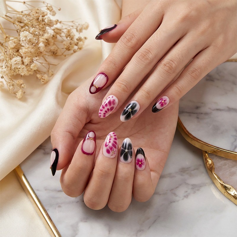 30pcs Retro Sweet Cool Blended Flower Wear Armor Medium Long Nail Art