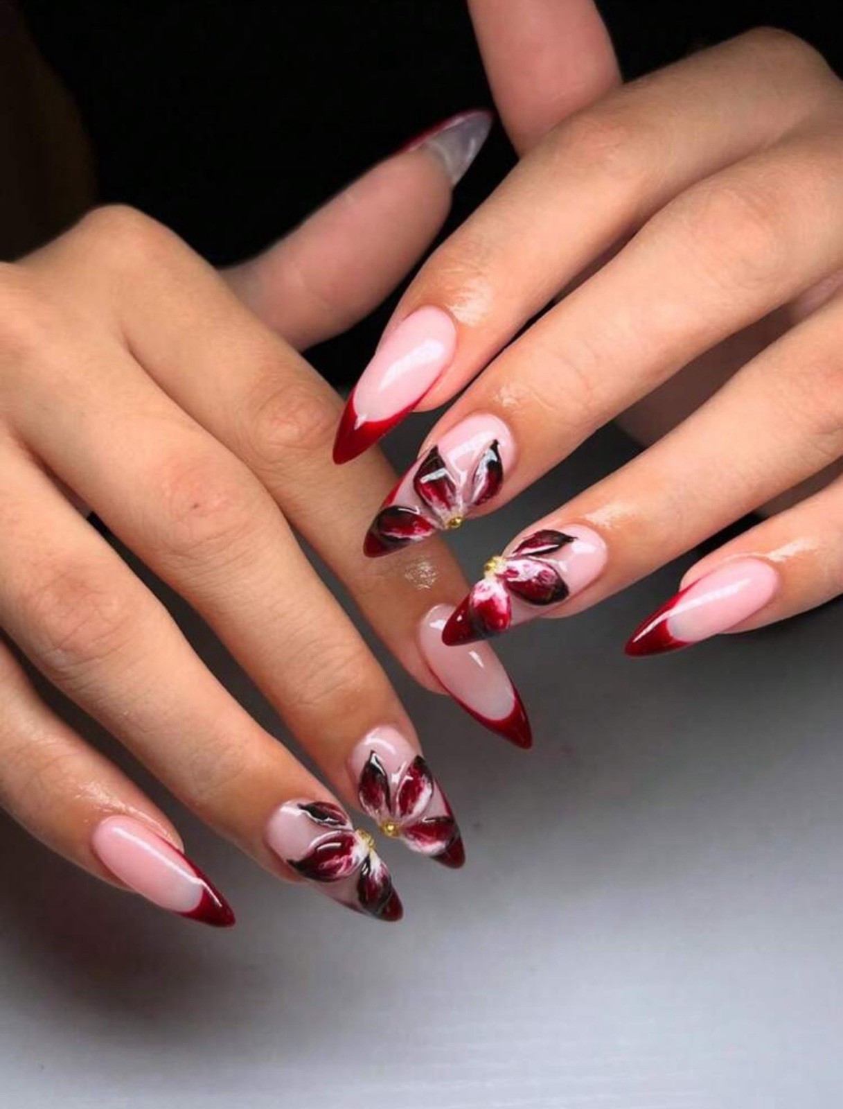 10pcs/Set Handmade Delicate French Floral Nail Art Nails