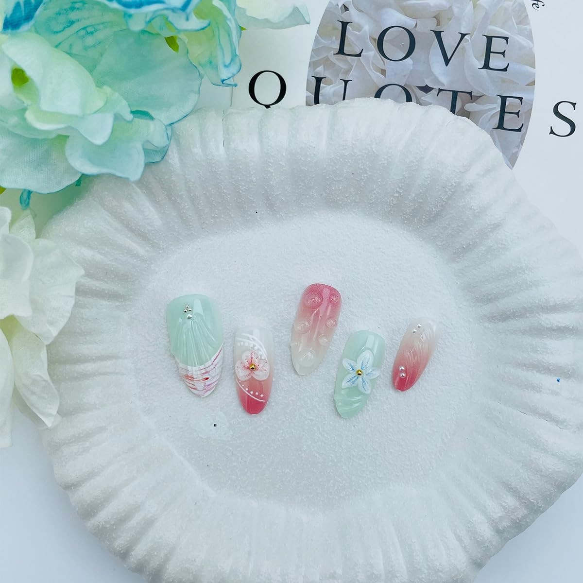 30Pcs Summer Press On Nails Medium Almond Fake Nails with 3D Flower and Gold …