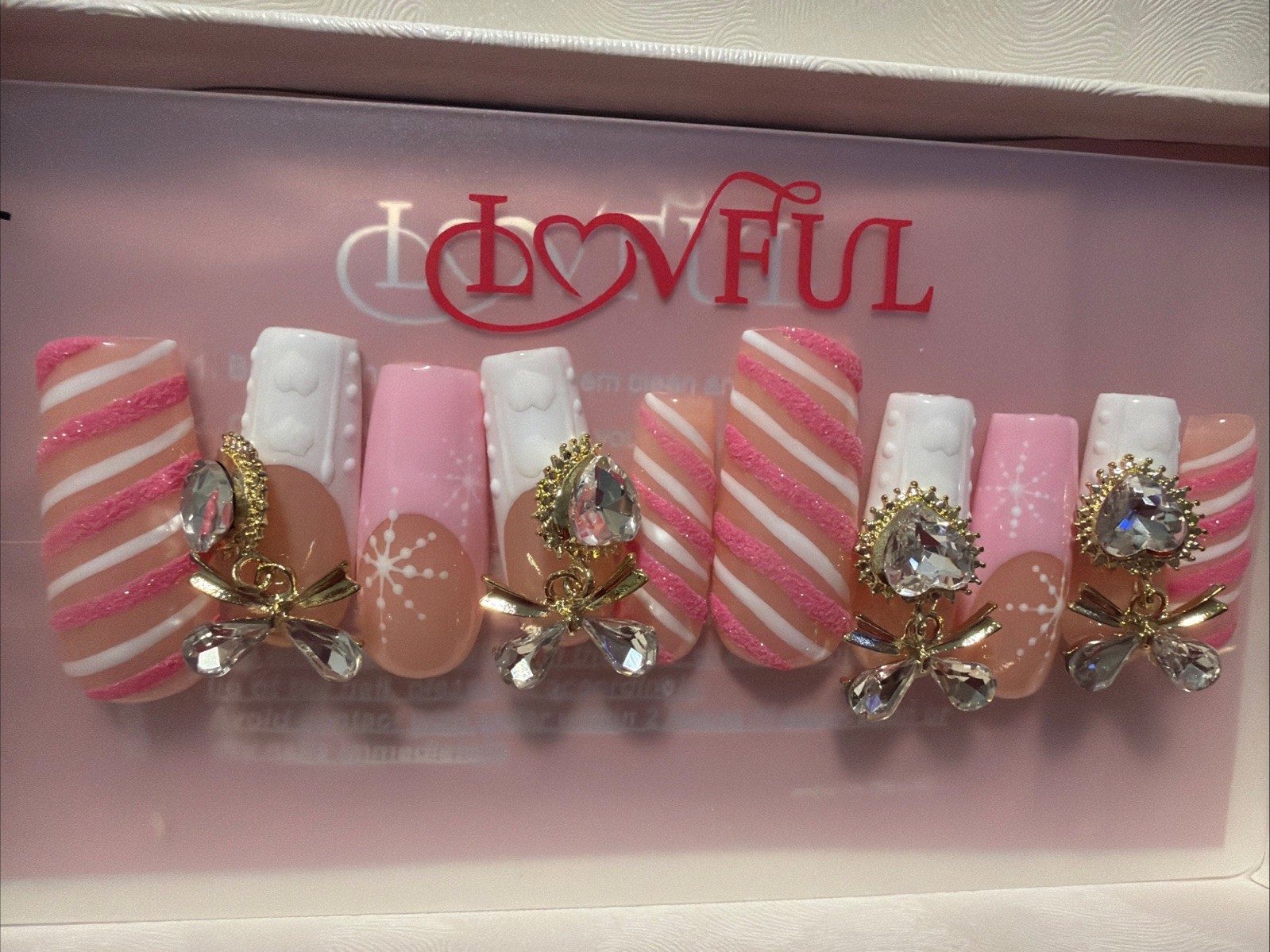 LOVFUL Press On Nails